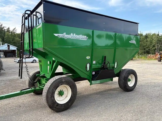 2025 AgriMaster A600 Boîte de gravité