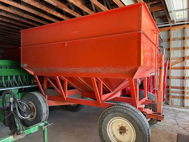 2000 Bruns Manufacturing 430 Boîte de gravité