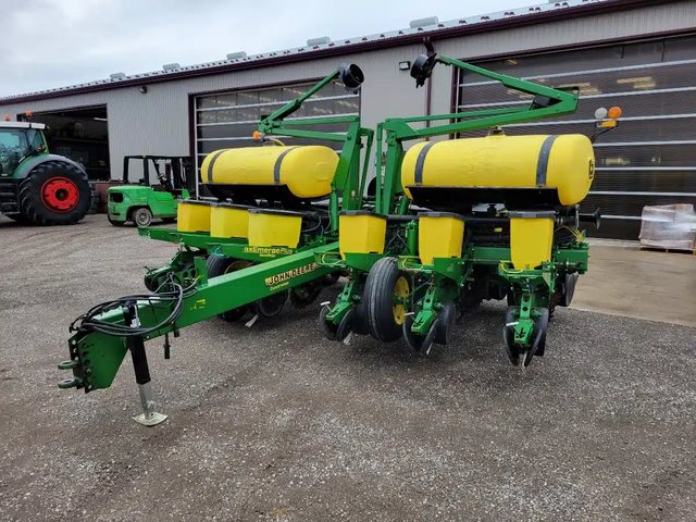 John Deere 1760 Planteur