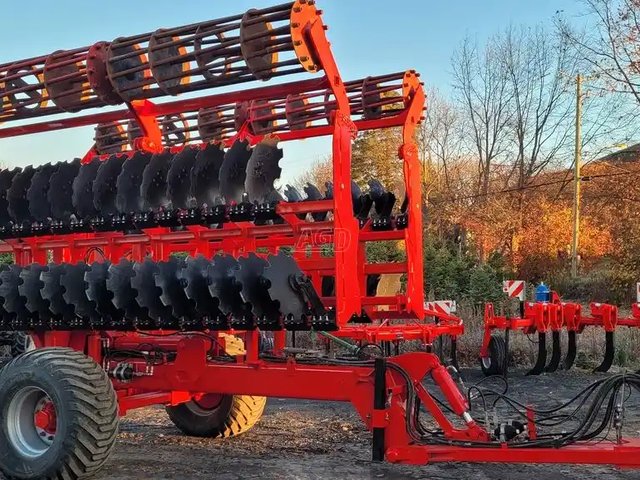 2016 Quivogne DISKATOR 8M Disque