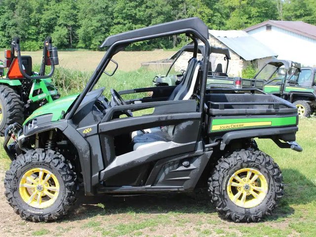 2018 John Deere 860I Véhicule utilitaire