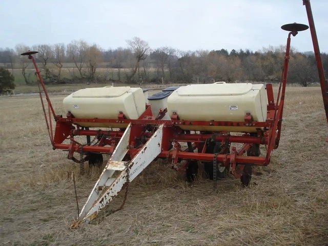 International Harvester 56 Planteur