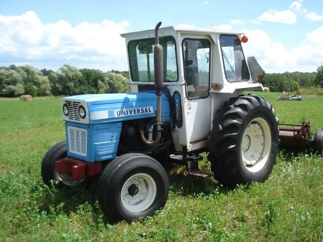 Universal 500 Tracteur