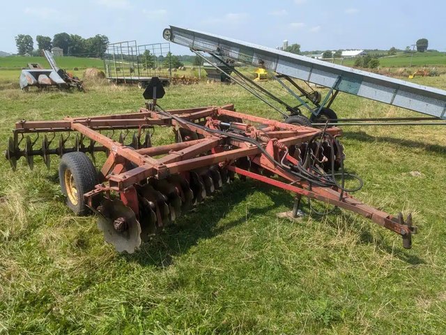 Massey Ferguson 520 Disque