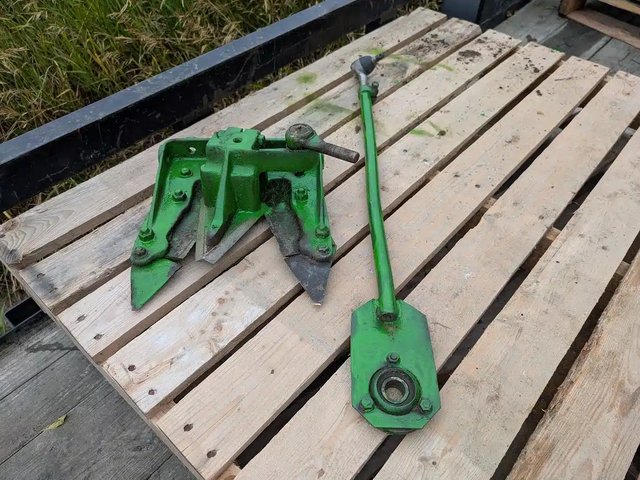 John Deere Corn Silage Head pièces - neuves et usagées