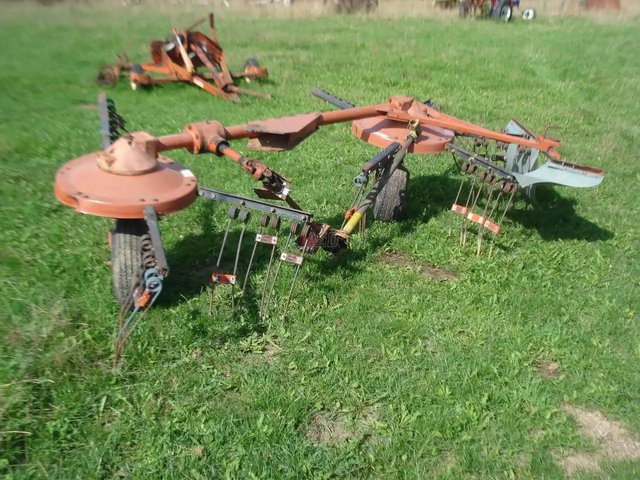 Deutz KS200 râteau