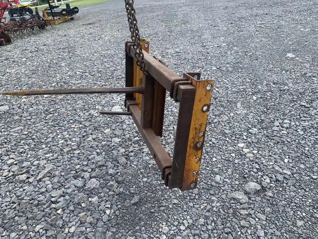 Walco Adjustable or 3 point Pic à Balle