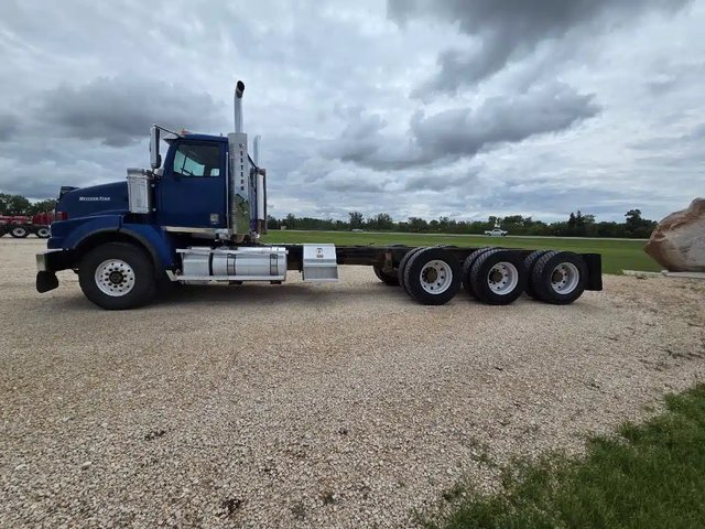 2018 Western Star 4900 SA Camion dix roues