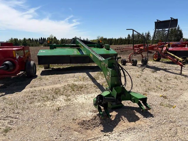 John Deere 956 MOCO Faucheuse-conditionneuse