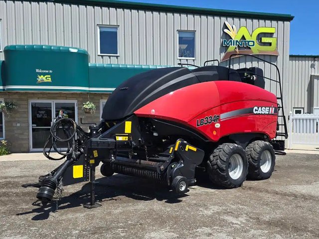 2017 Case IH LB334R Presse à Balle Carrée/Large