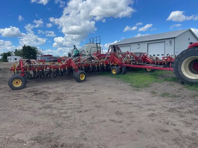 2010 Bourgault 5810 Semoir à air