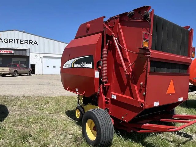 2006 New Holland BR780A Presse à Balle Ronde