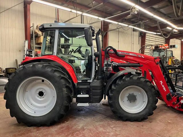 2024 Massey Ferguson 5S.145 Tracteur