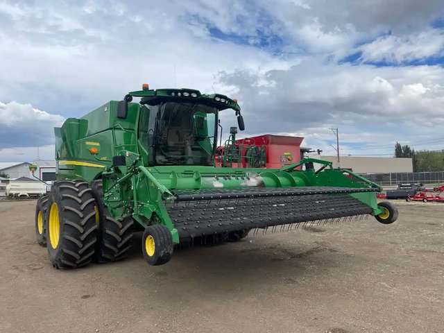2019 John Deere S780 Batteuse