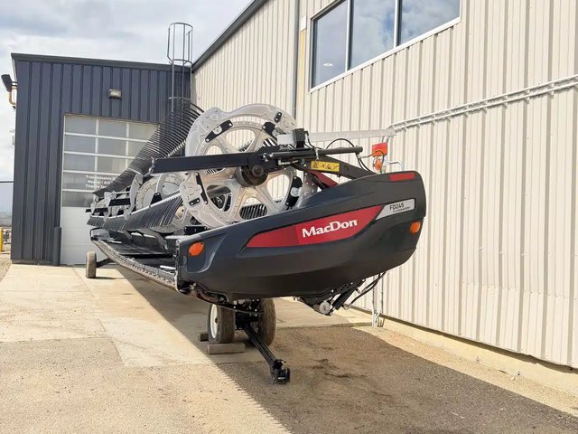 2022 MacDon FD245