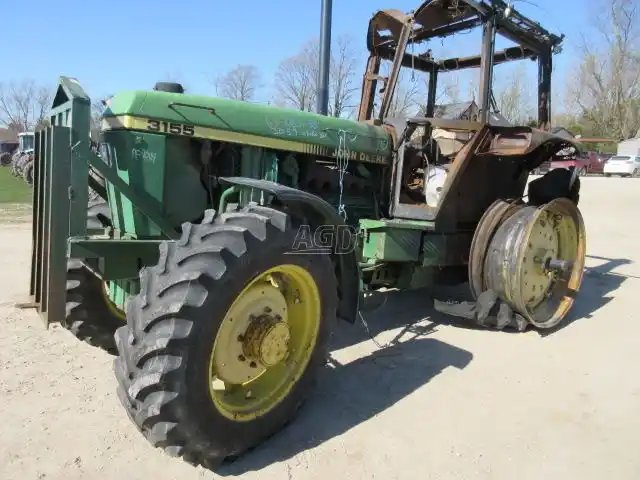 1988 John Deere 3155 Tracteur