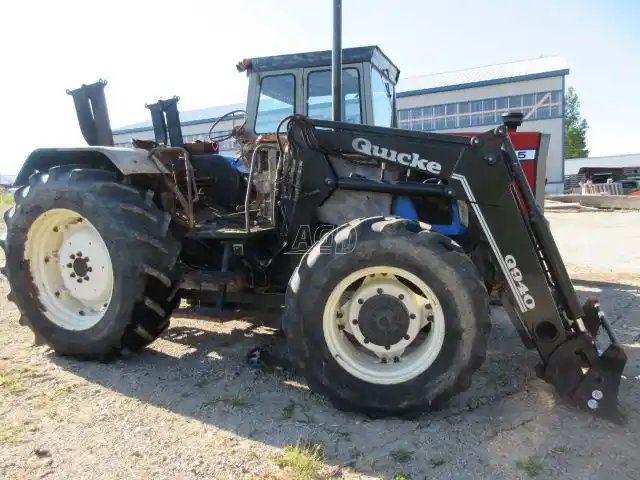 2005 New Holland TL90A Tracteur