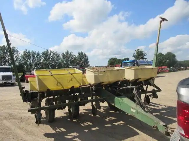 John Deere 7000 Planteur