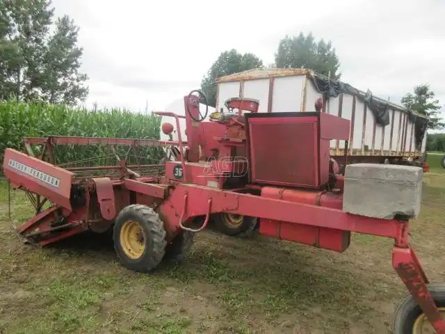 Massey Ferguson 36 Andaineur