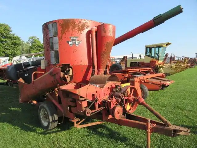 Massey Ferguson 15 Moulange