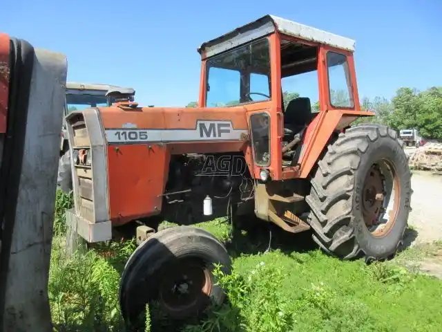 1974 Massey Ferguson 1105 Tracteur