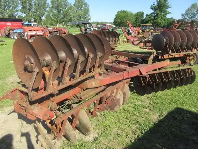 Kewanee 40 plate Disque
