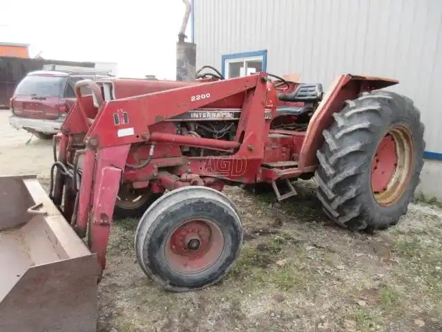 1983 International Harvester 584 Tracteur