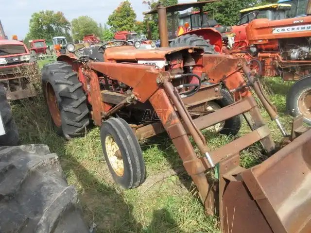 1975 Cockshutt 1265 Tracteur