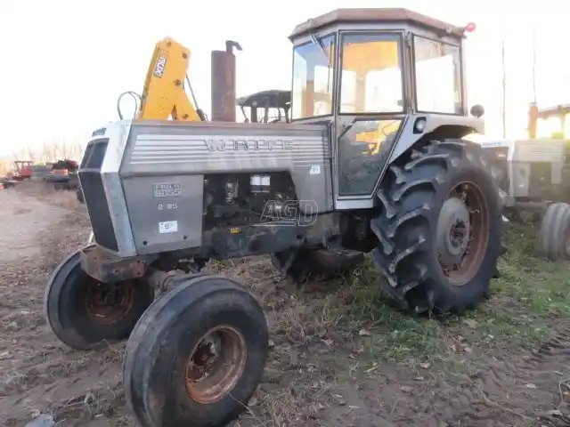 White 2-85 Tracteur