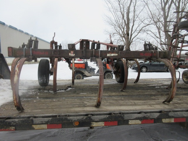 International Harvester 55 Cultivateur Sous-soleur