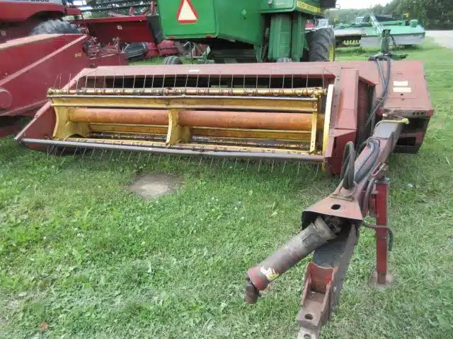 New Holland 489 Faucheuse-conditionneuse