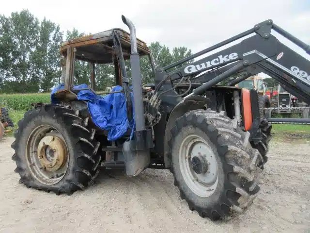 2004 Agco LT90A Tracteur