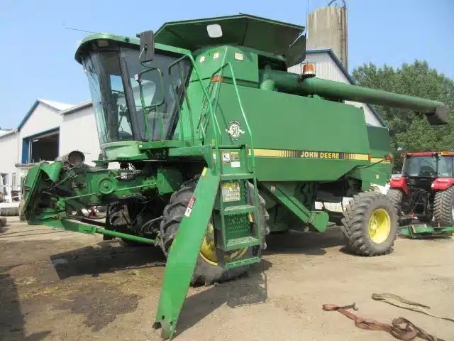 1997 John Deere 9500 Batteuse