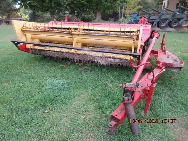New Holland 488 Faucheuse-conditionneuse