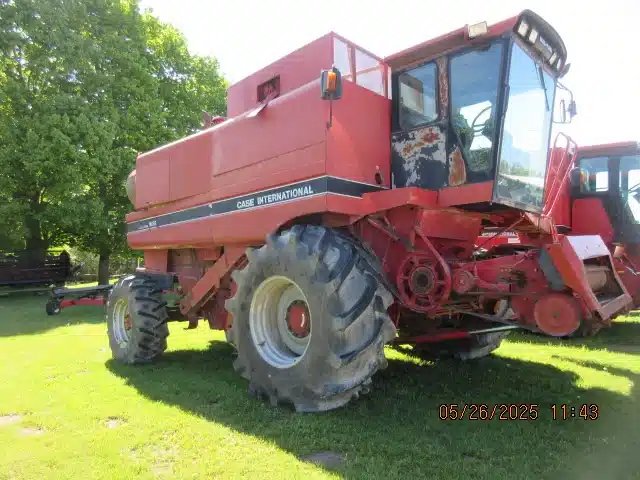 1993 Case IH 1688 Batteuse