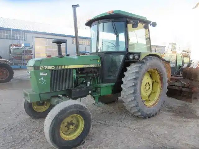 1985 John Deere 2750 Tracteur