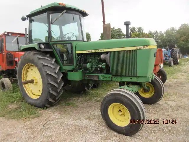 1975 John Deere 4230 Tracteur