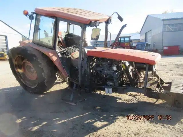 Kubota M120DT Tracteur