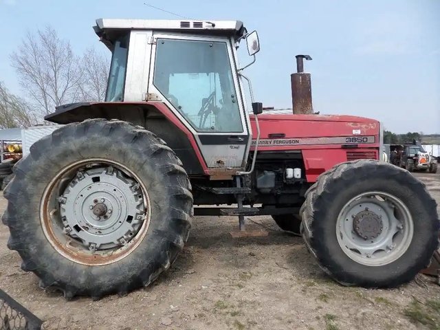 Massey Ferguson 3650 Tracteur