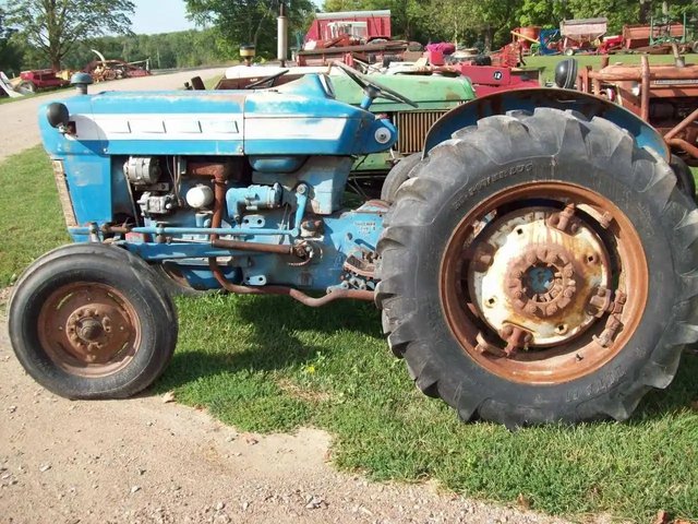 1974 Ford 3000 Tracteur