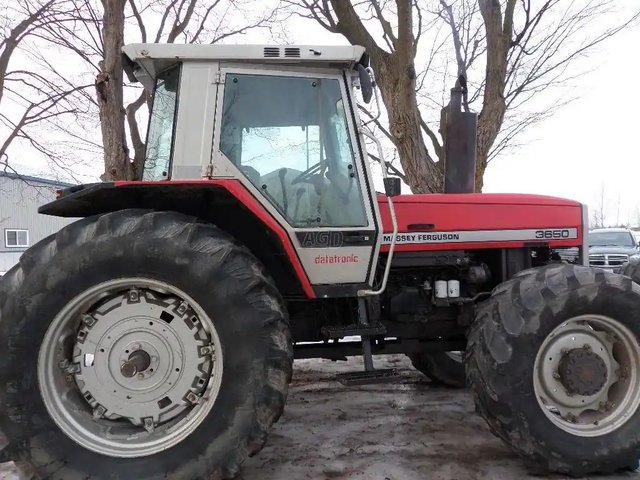 Massey Ferguson 3650 Tracteur