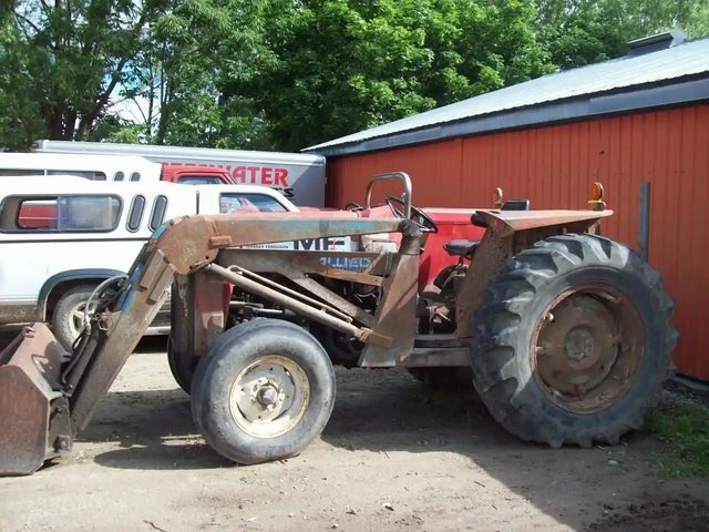 Massey Ferguson 245 Tracteur