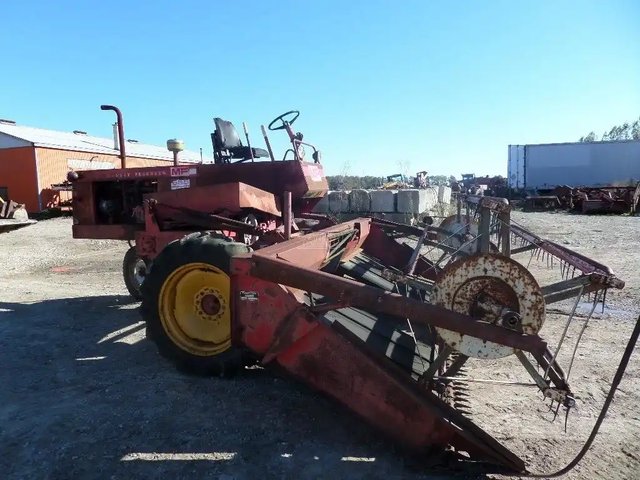 Massey Ferguson 655 Andaineur