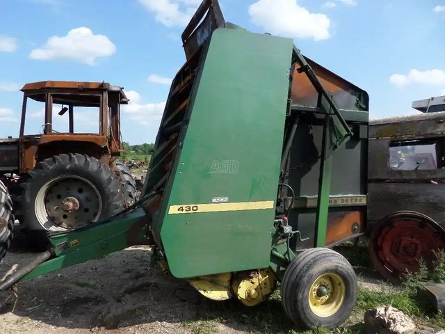 John Deere 430 Presse à Balle Ronde
