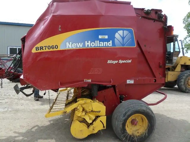 New Holland BR7060 Presse à Balle Ronde