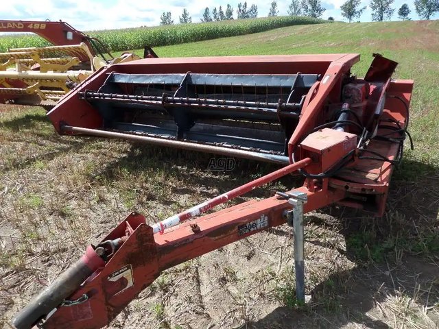 Case IH 8330 Faucheuse-conditionneuse