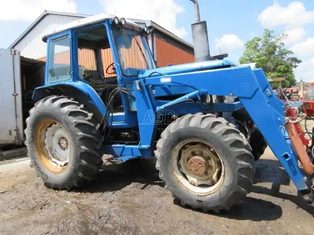 Ford 7710 Tracteur