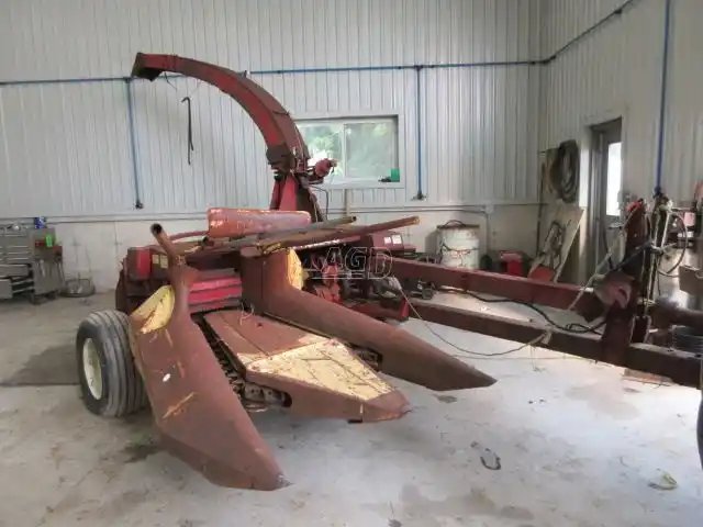 New Holland 782 Fourragère