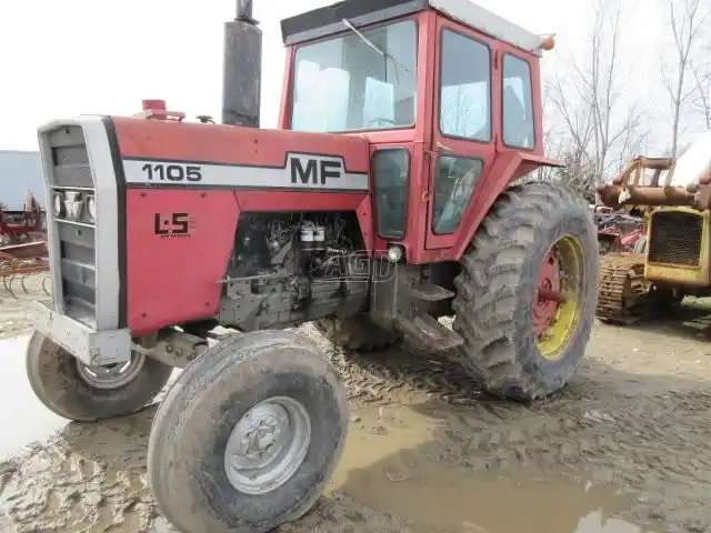 1974 Massey Ferguson 1105 Tracteur