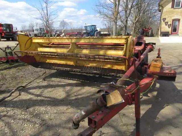 New Holland 488